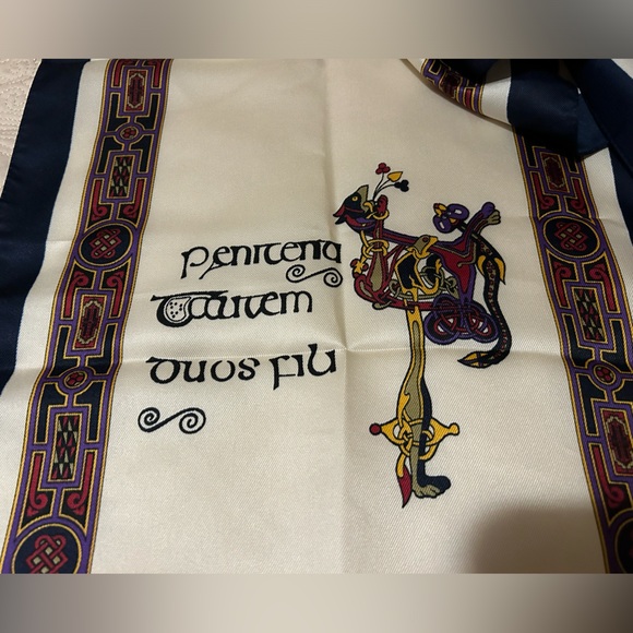 The Book of Kells Irish Scarf long 52” x 12” - Picture 5 of 7